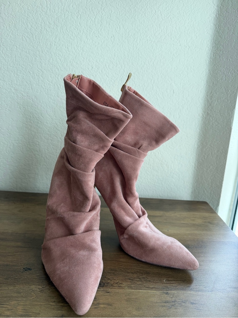 Women's Blush Pink Slouchy Pointed-Toe Boots
